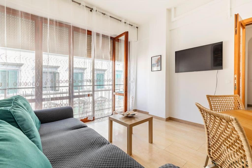 Casa Etruschi - Appartamento Con Posto Auto Livorno Buitenkant foto
