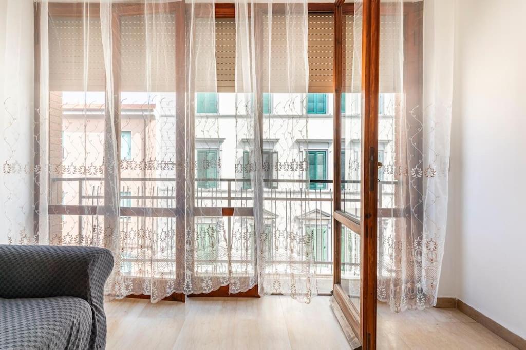 Casa Etruschi - Appartamento Con Posto Auto Livorno Buitenkant foto
